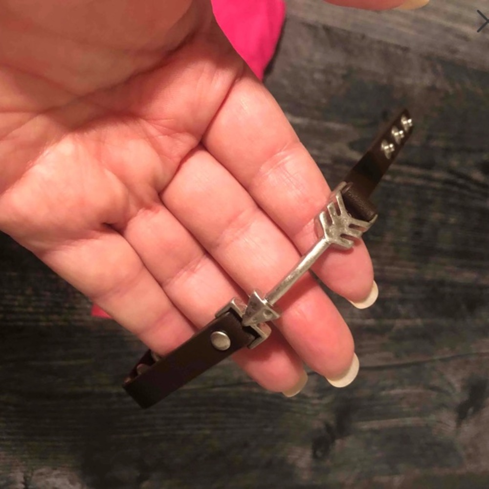 Leather Icon Arrow Bracelet